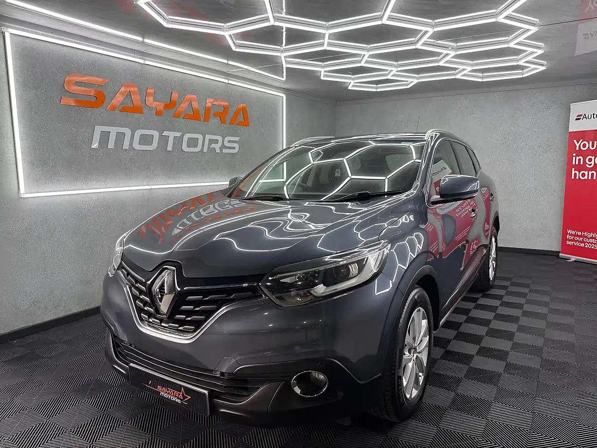 Used 2018 Renault Kadjar Dynamique Nav Grey - Interior and Exterior details 4
