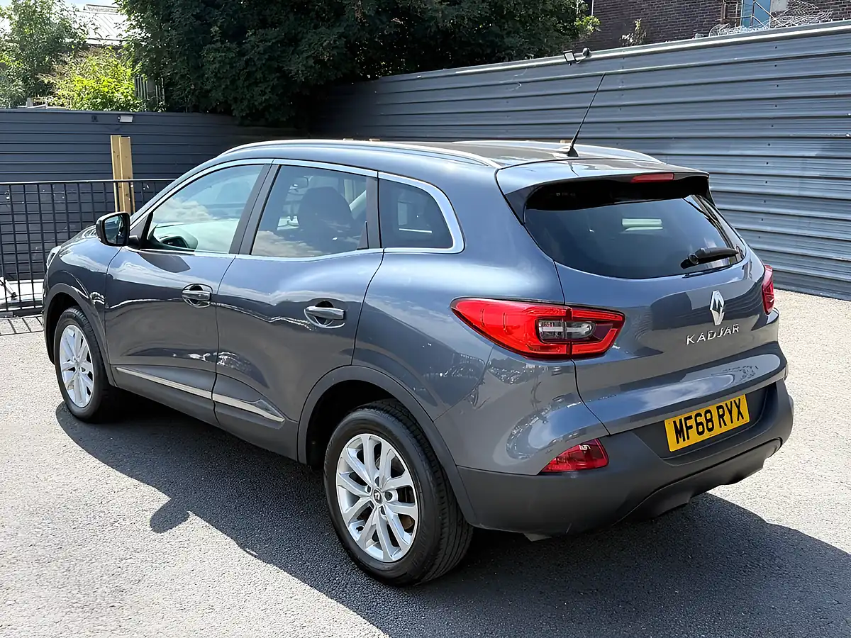Used 2018 Renault Kadjar Dynamique Nav Grey - Interior and Exterior details 7