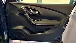 Used 2018 Renault Kadjar Dynamique Nav Grey - Interior and Exterior details 11