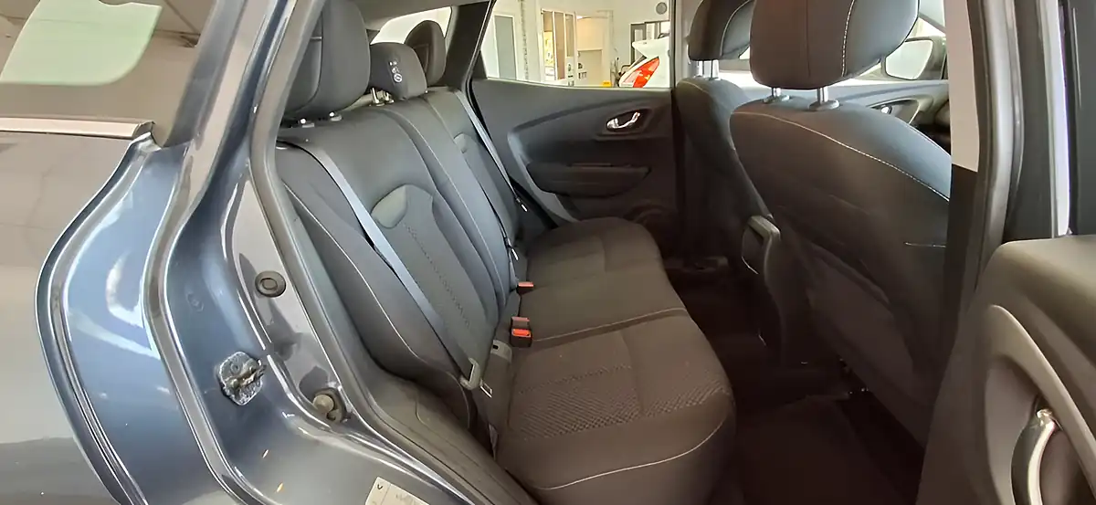 Used 2018 Renault Kadjar Dynamique Nav Grey - Interior and Exterior details 18