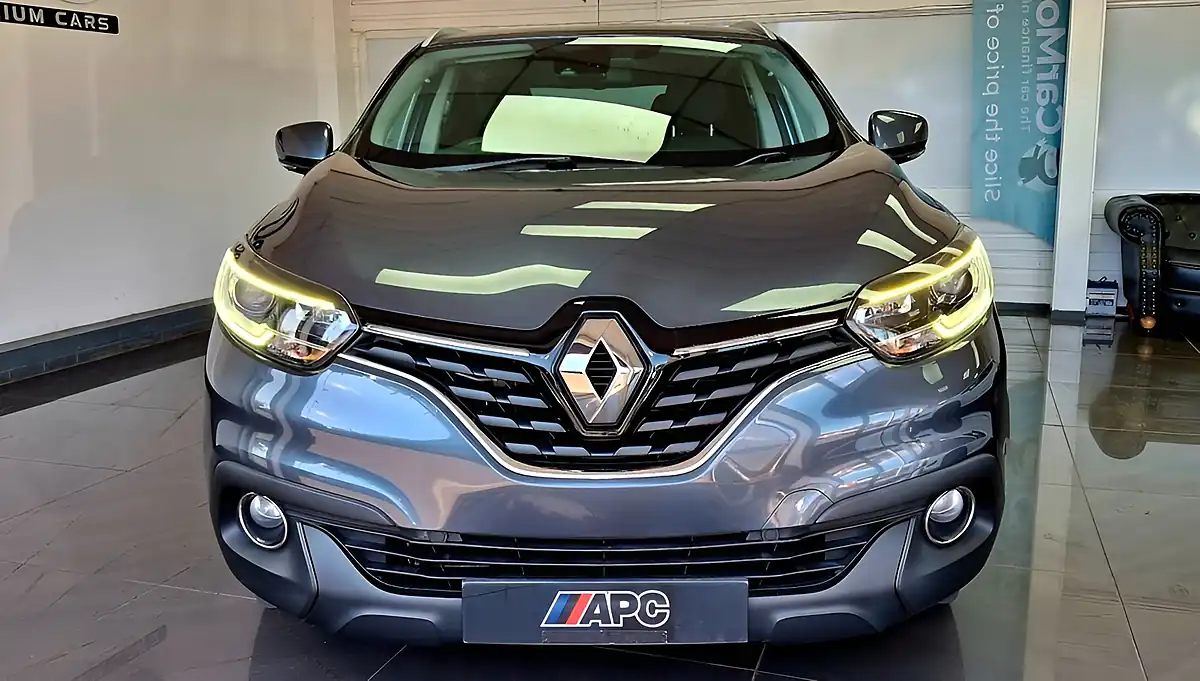 Used 2018 Renault Kadjar Dynamique Nav Grey - Interior and Exterior details 9