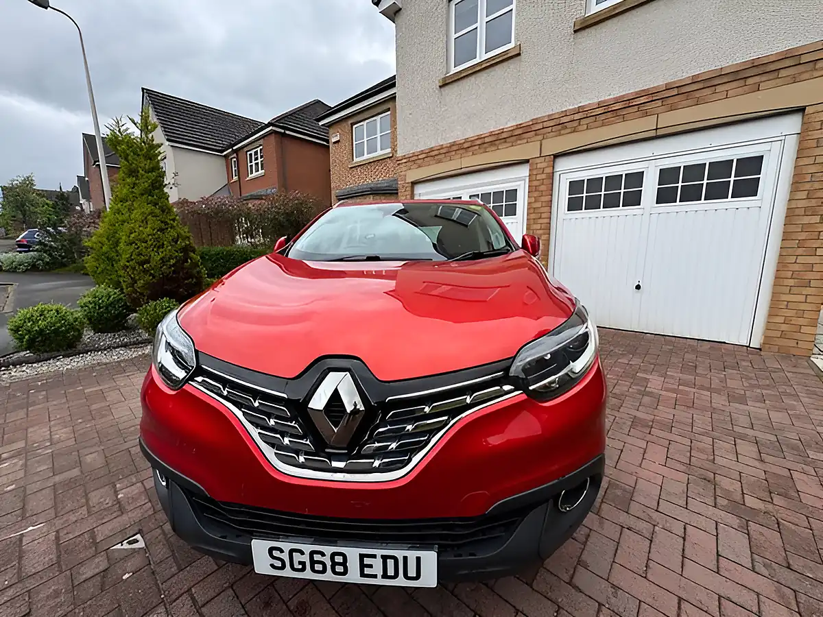 Used 2018 Renault Kadjar Dynamique Nav Red - Interior and Exterior details 13