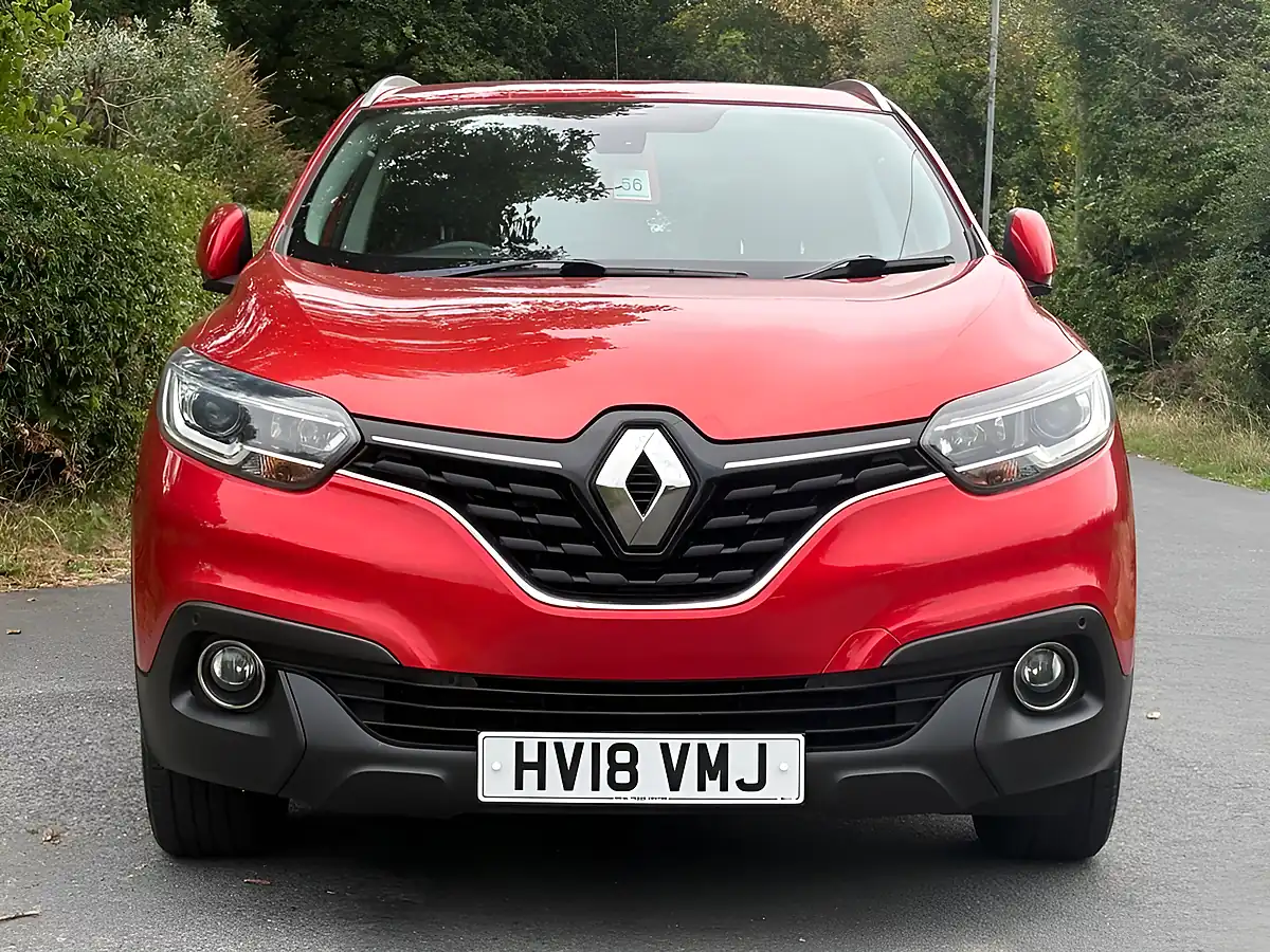 Used 2018 Renault Kadjar Dynamique Nav Red - Interior and Exterior details 2