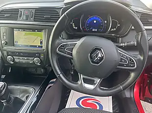 Used 2018 Renault Kadjar Dynamique Nav Red - Interior and Exterior details 13