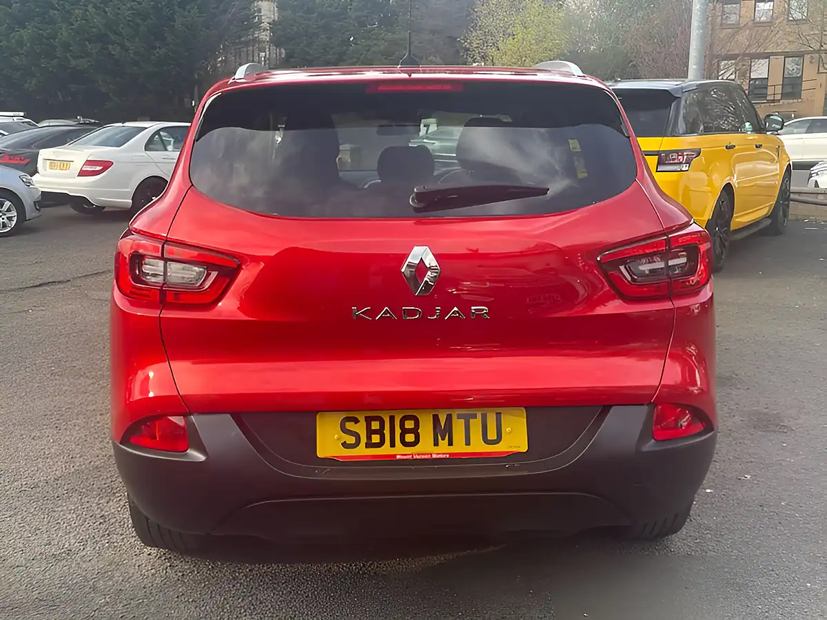 Used 2018 Renault Kadjar Dynamique Nav Red - Interior and Exterior details 6
