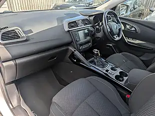 Used 2018 Renault Kadjar Dynamique Nav Silver - Interior and Exterior details 11