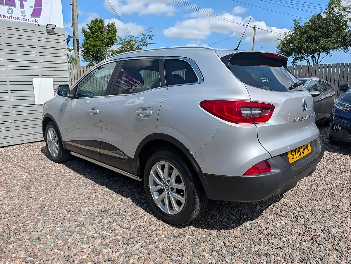 Used 2018 Renault Kadjar Dynamique Nav Silver - Interior and Exterior details 8