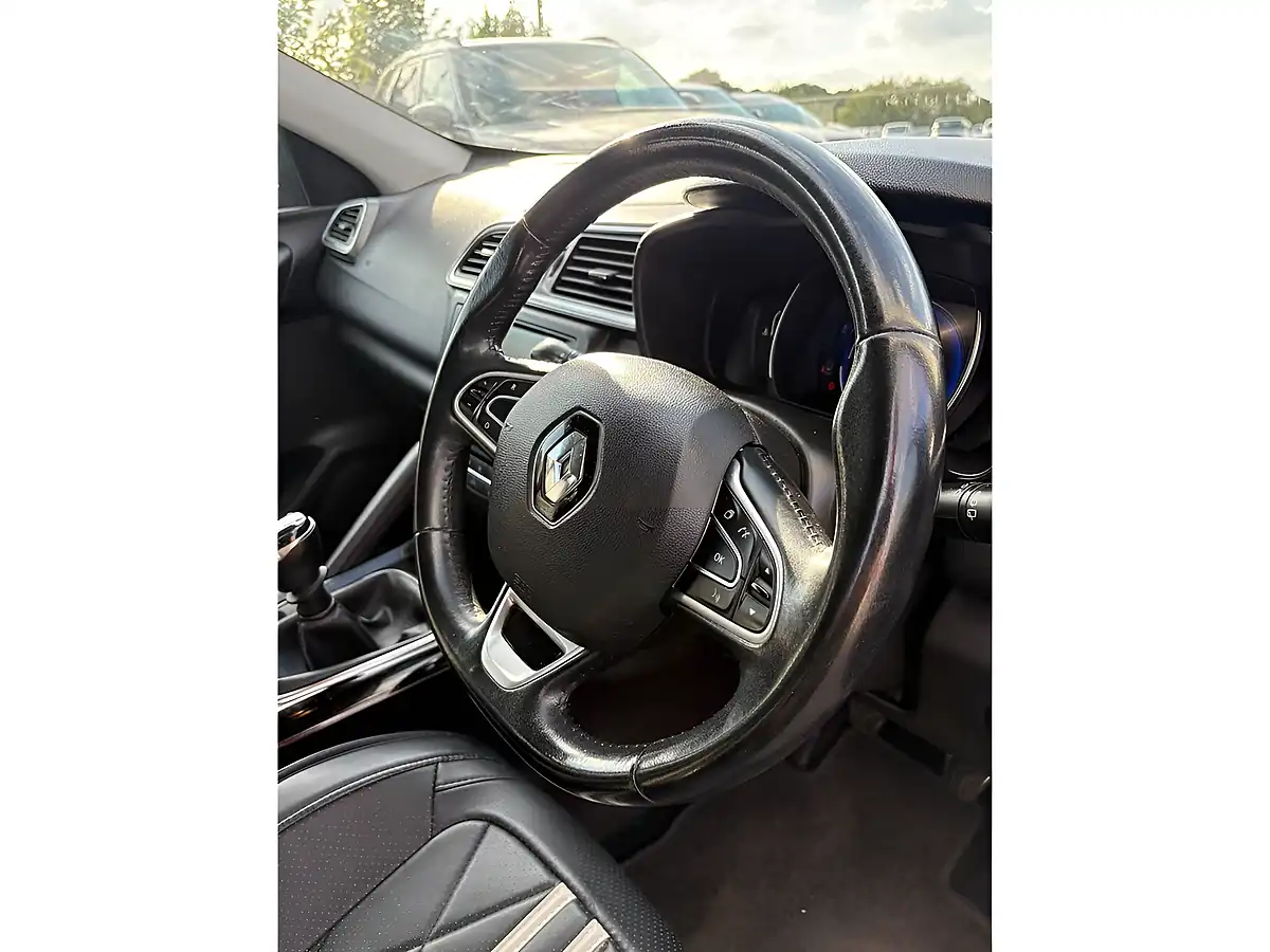 Used 2018 Renault Kadjar Dynamique Nav Titanium Grey - Interior and Exterior details 16