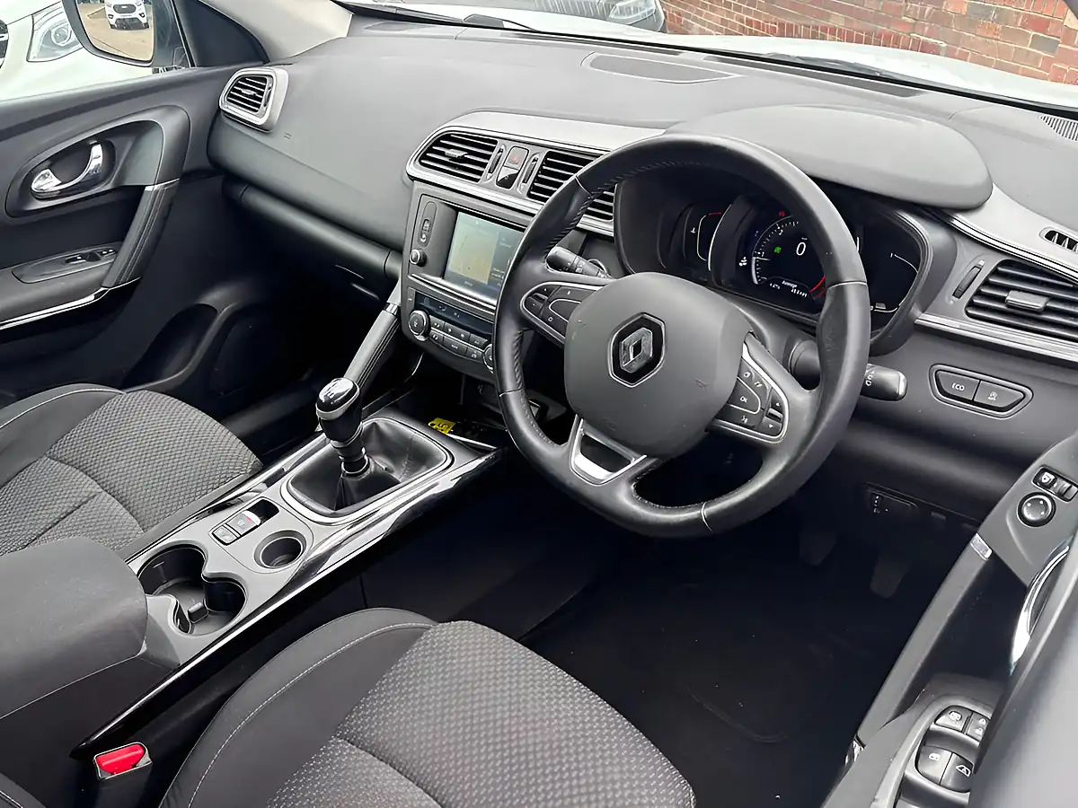 Used 2018 Renault Kadjar Dynamique Nav White - Interior and Exterior details 10