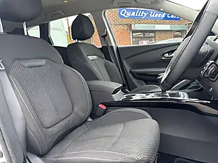 Used 2018 Renault Kadjar Dynamique Nav White - Interior and Exterior details 18