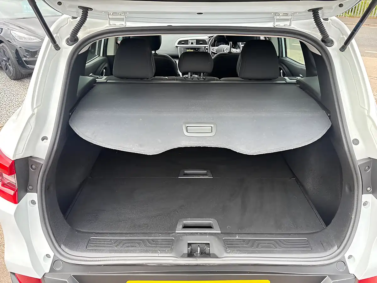 Used 2018 Renault Kadjar Dynamique Nav White - Interior and Exterior details 20