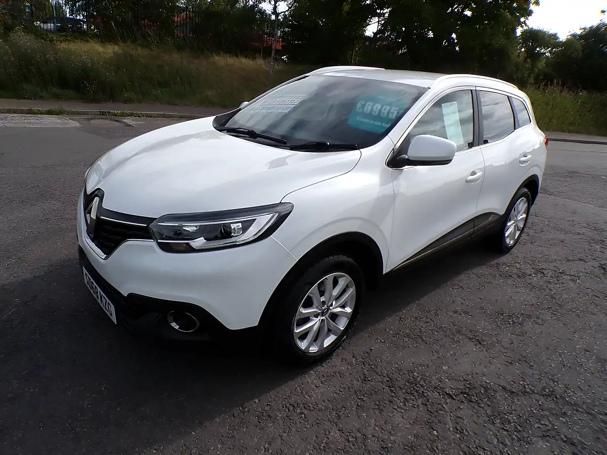 Used 2018 Renault Kadjar Dynamique Nav White - Interior and Exterior details 13