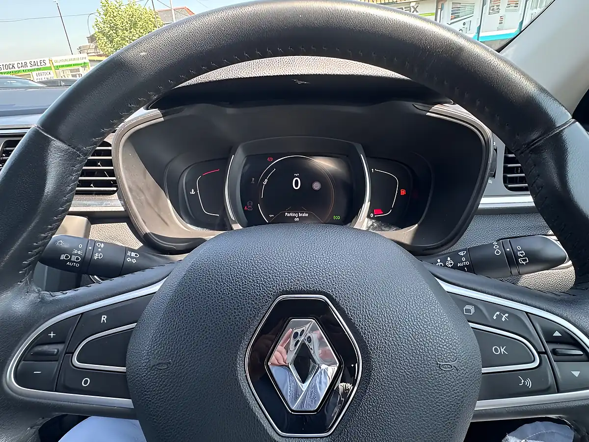 Used 2018 Renault Kadjar Dynamique S Nav Black - Interior and Exterior details 12
