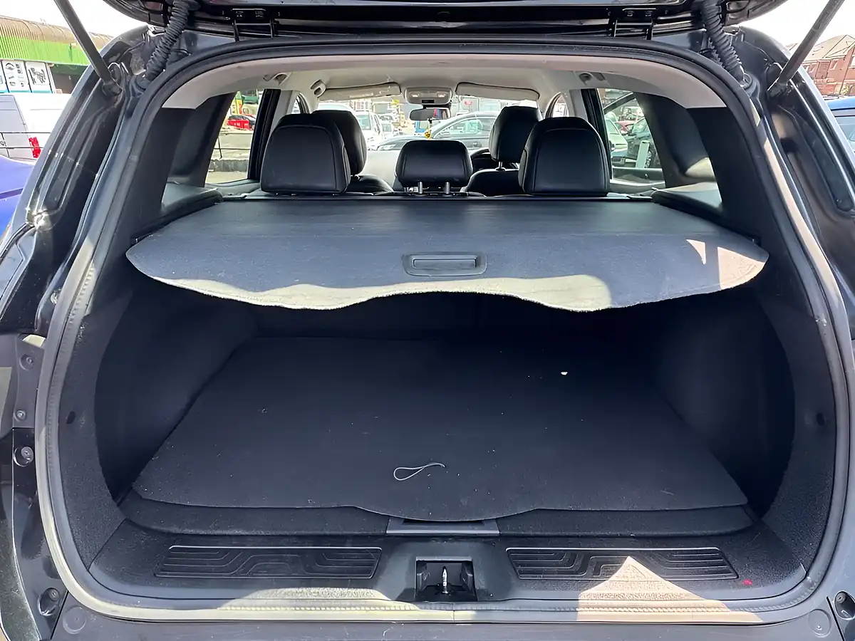 Used 2018 Renault Kadjar Dynamique S Nav Black - Interior and Exterior details 16
