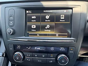 Used 2018 Renault Kadjar Dynamique S Nav Black - Interior and Exterior details 8