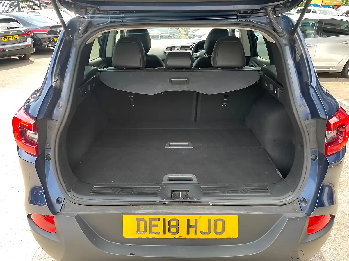 Used 2018 Renault Kadjar Dynamique S Nav Blue - Interior and Exterior details 12