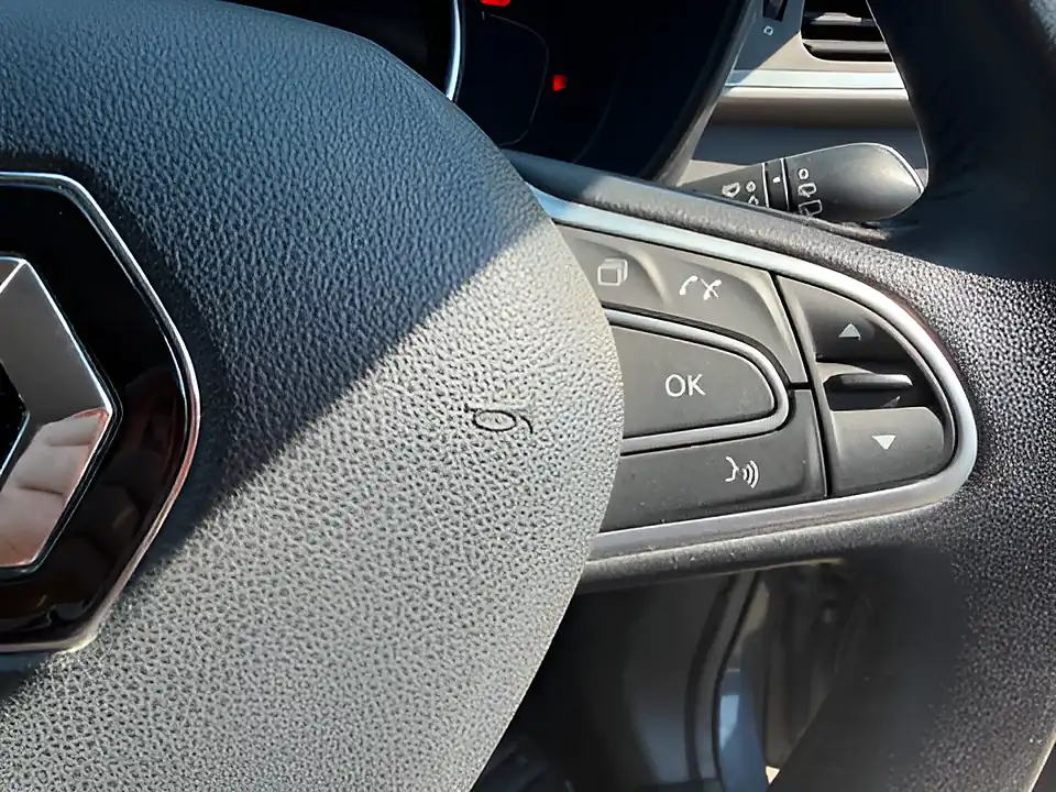 Used 2018 Renault Kadjar Dynamique S Nav Grey - Interior and Exterior details 12