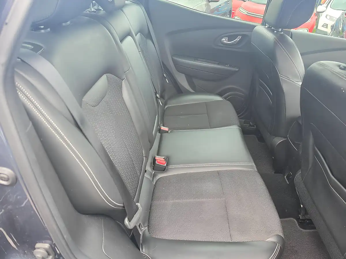 Used 2018 Renault Kadjar Dynamique S Nav Grey - Interior and Exterior details 13