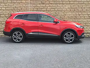 Used 2018 Renault Kadjar Dynamique S Nav Red - Interior and Exterior details 13