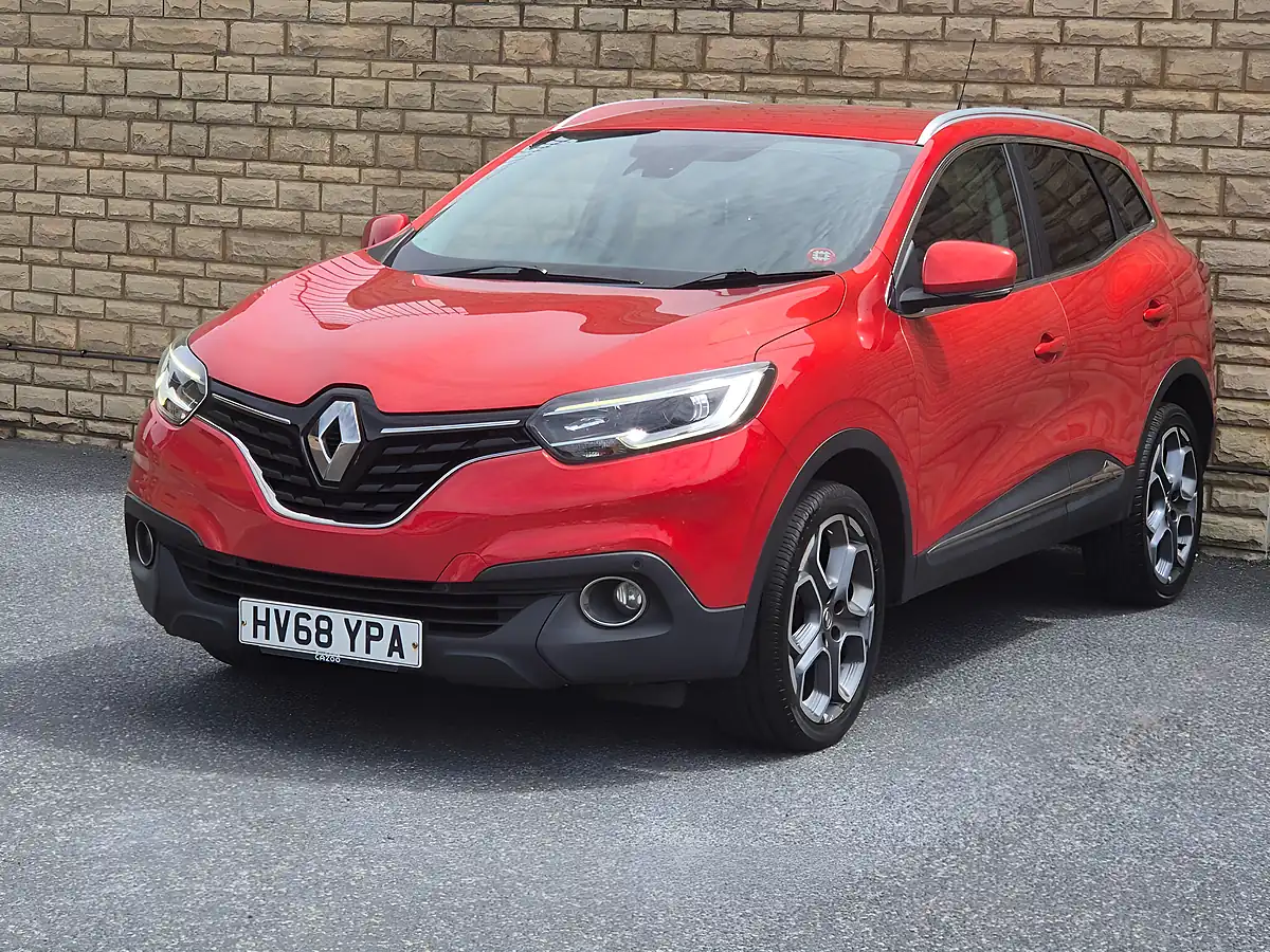 Used 2018 Renault Kadjar Dynamique S Nav Red - Interior and Exterior details 4