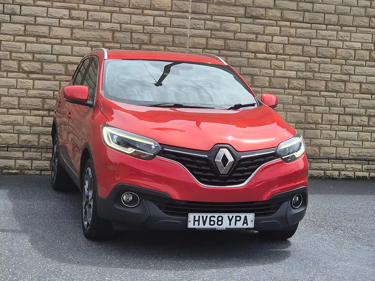 Used 2018 Renault Kadjar Dynamique S Nav Red - Interior and Exterior details 8