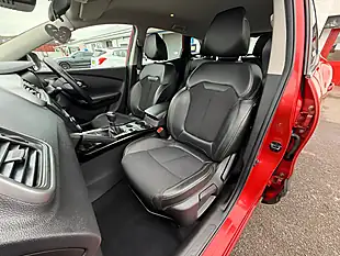 Used 2018 Renault Kadjar Dynamique S Nav Red - Interior and Exterior details 18