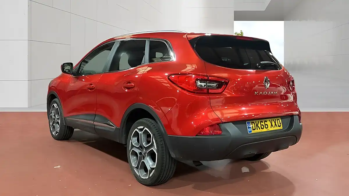 Used 2018 Renault Kadjar Dynamique S Nav Red - Interior and Exterior details 3