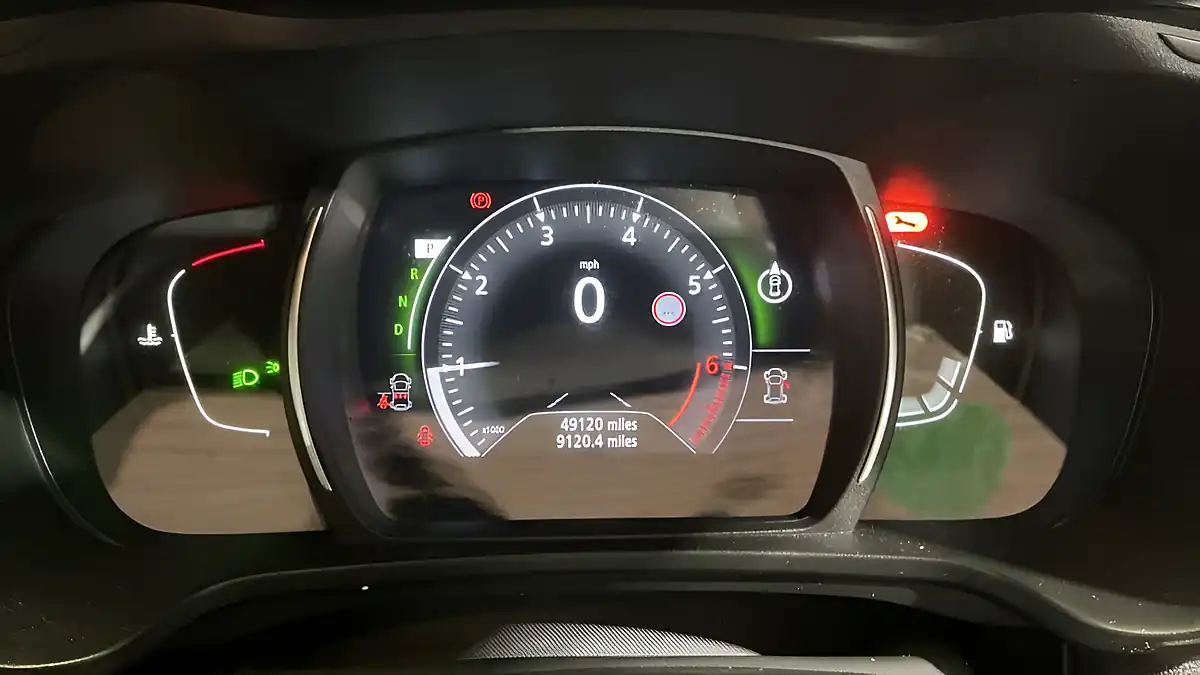 Used 2018 Renault Kadjar Dynamique S Nav Red - Interior and Exterior details 7
