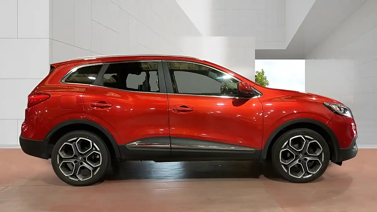 Used 2018 Renault Kadjar Dynamique S Nav Red - Interior and Exterior details 9
