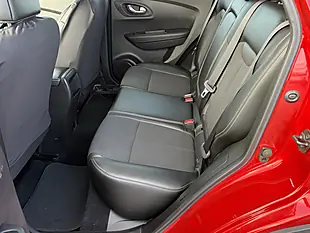 Used 2018 Renault Kadjar Dynamique S Nav Red - Interior and Exterior details 11
