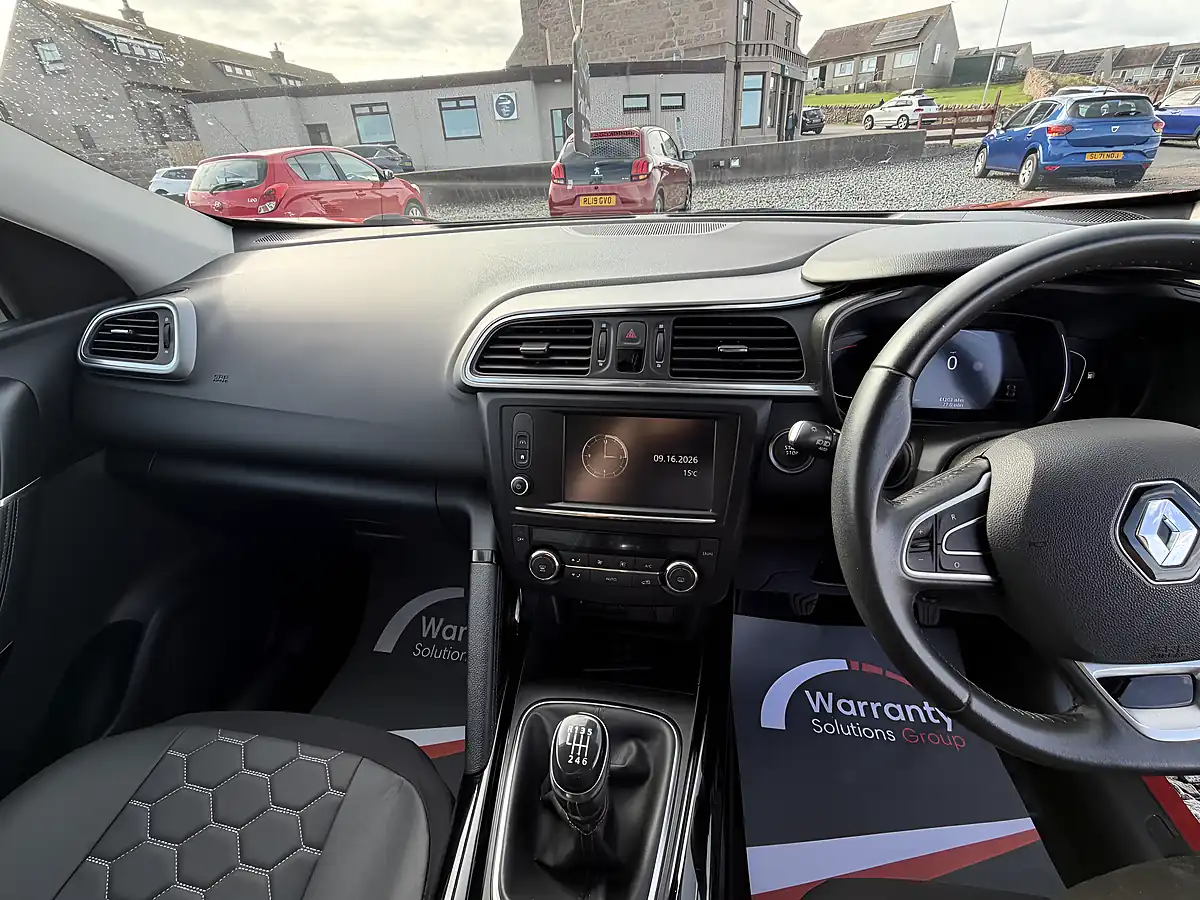 Used 2018 Renault Kadjar Dynamique S Nav Red - Interior and Exterior details 15