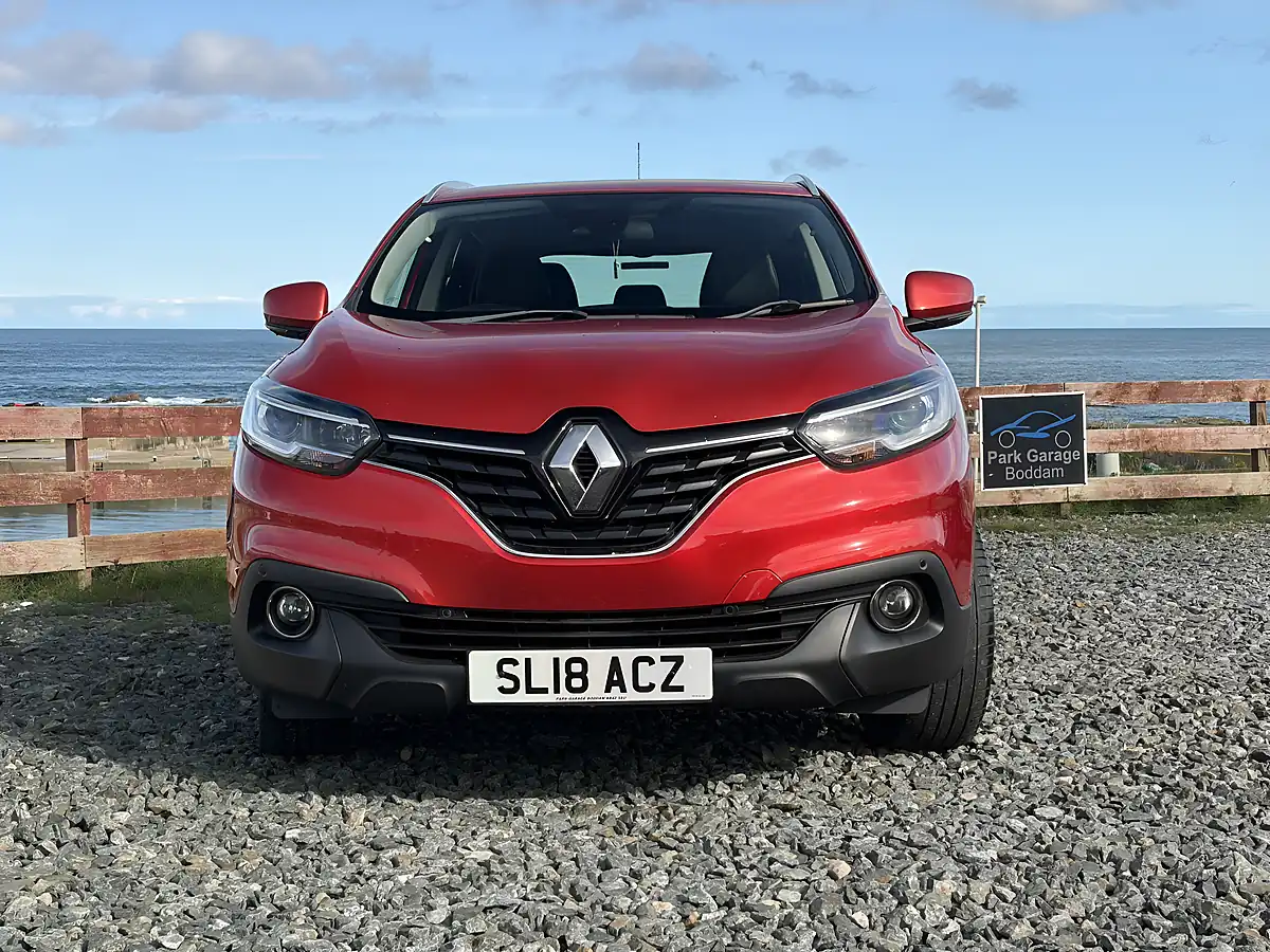 Used 2018 Renault Kadjar Dynamique S Nav Red - Interior and Exterior details 2