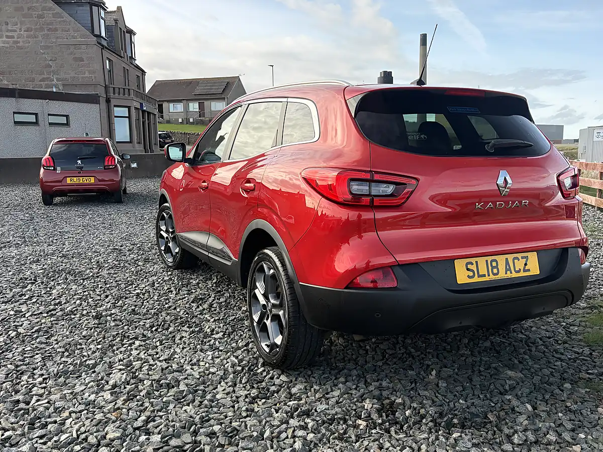 Used 2018 Renault Kadjar Dynamique S Nav Red - Interior and Exterior details 7