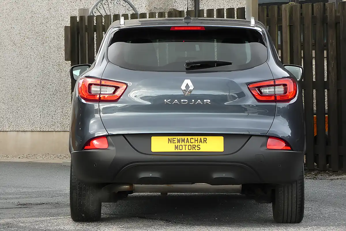 Used 2018 Renault Kadjar Dynamique S Nav Titanium Grey - Interior and Exterior details 3