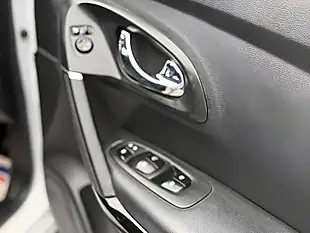 Used 2018 Renault Kadjar Dynamique S Nav White - Interior and Exterior details 11