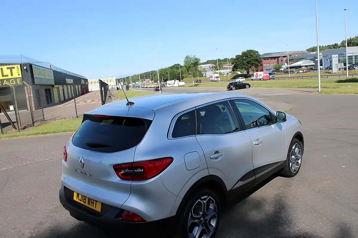 Used 2018 Renault Kadjar Dynamique S Silver - Interior and Exterior details 6