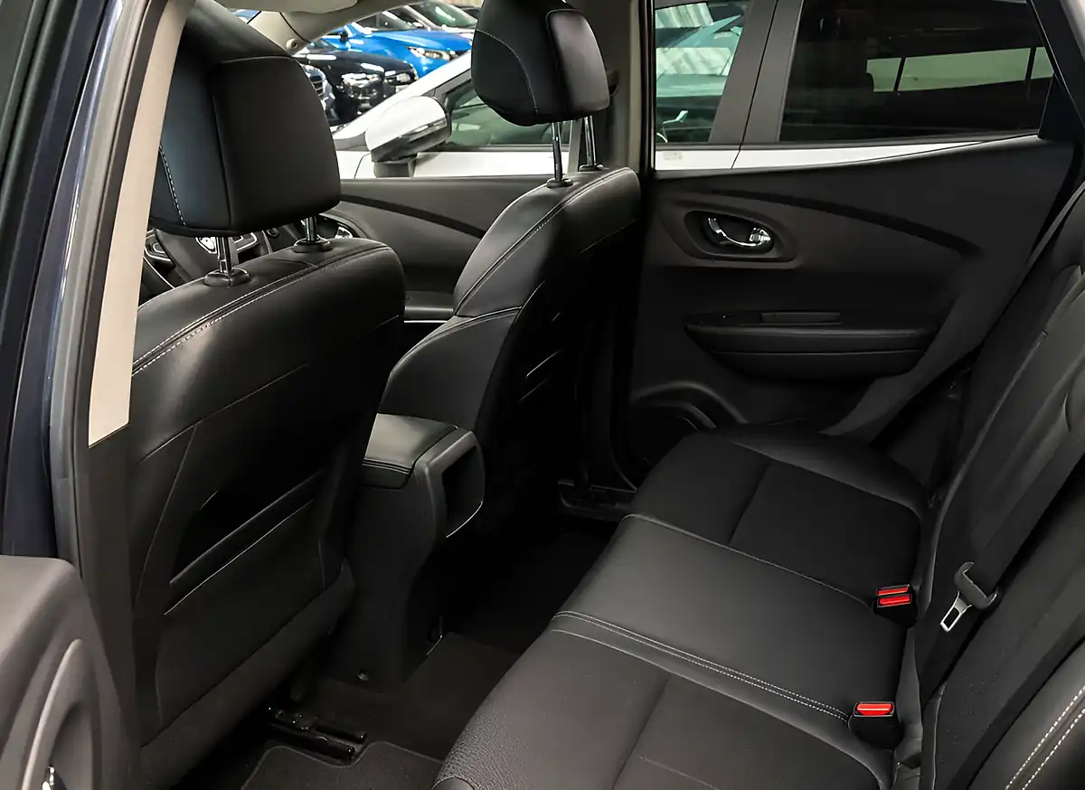 Used 2018 Renault Kadjar Dynamique Se Nav Grey - Interior and Exterior details 4