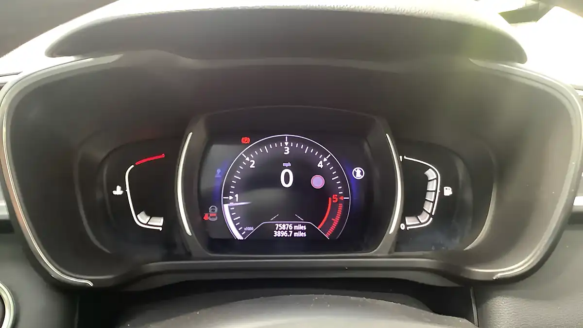 Used 2018 Renault Kadjar Signature Nav Black - Interior and Exterior details 8