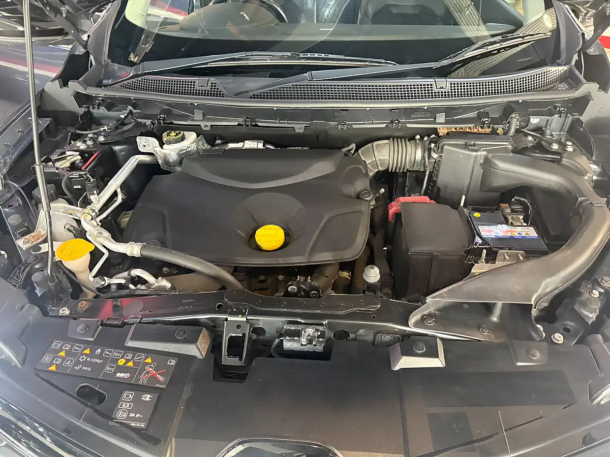 Used 2018 Renault Kadjar Signature Nav Grey - Interior and Exterior details 20