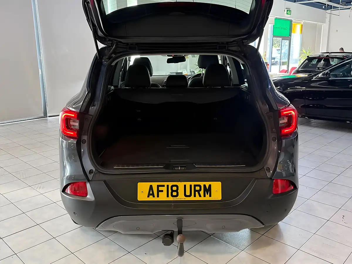 Used 2018 Renault Kadjar Signature Nav Grey - Interior and Exterior details 7