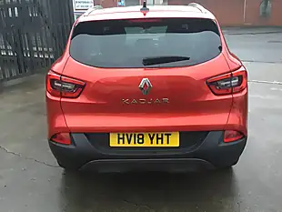 Used 2018 Renault Kadjar Signature Nav Orange - Interior and Exterior details 4