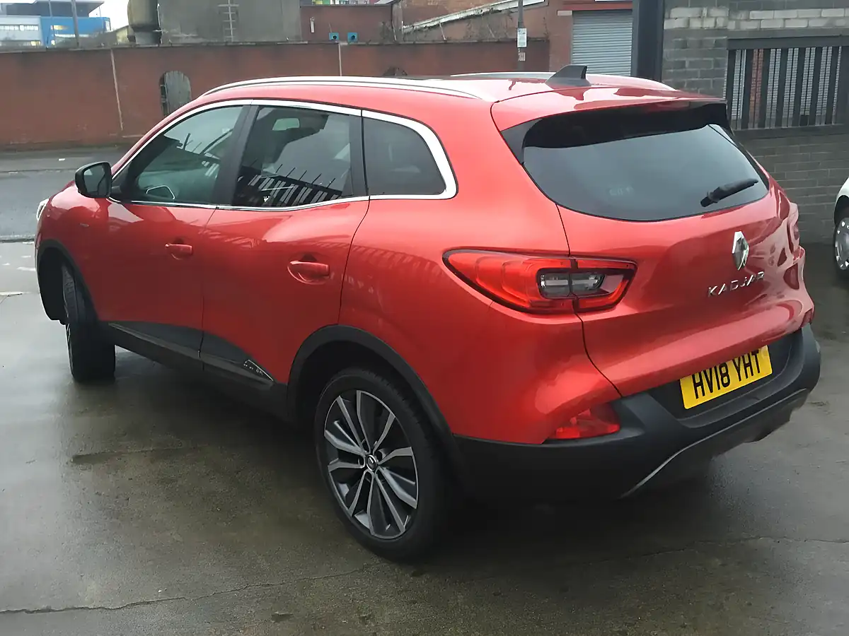 Used 2018 Renault Kadjar Signature Nav Orange - Interior and Exterior details 6