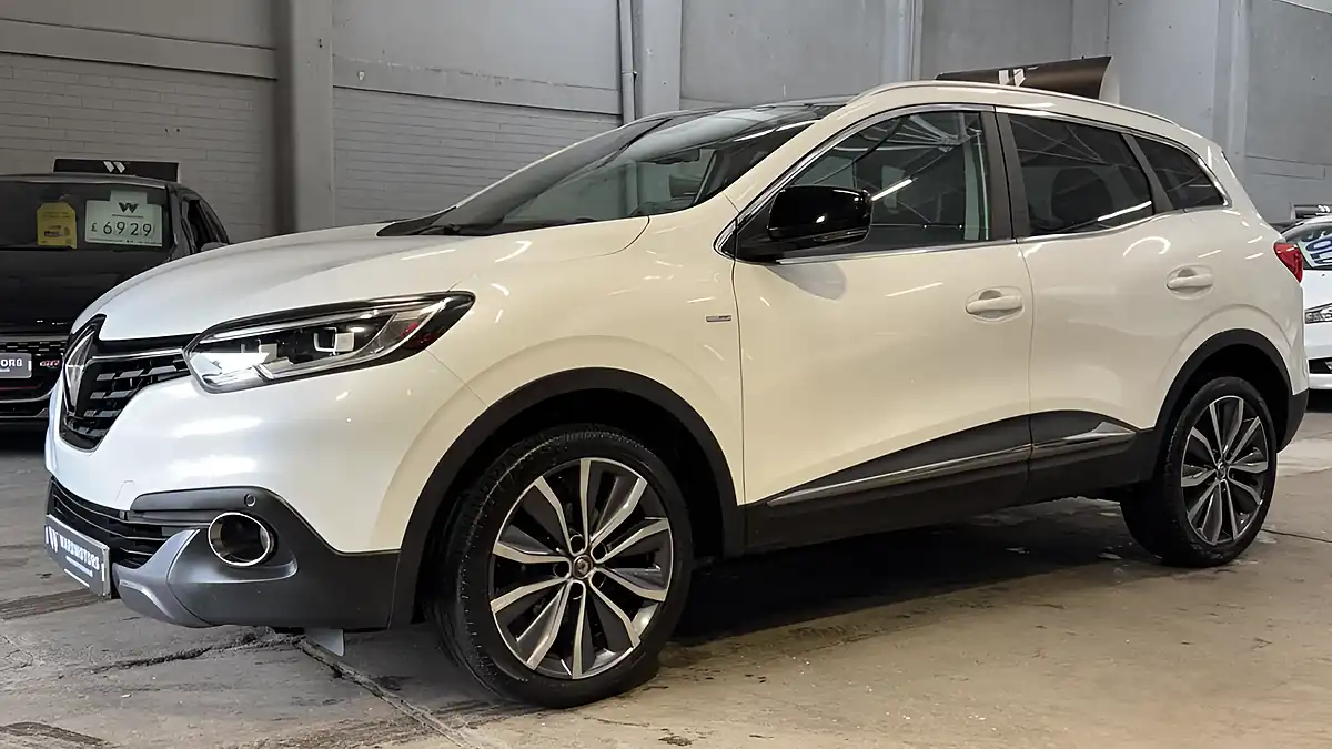 Used 2018 Renault Kadjar Signature Nav White - Front View