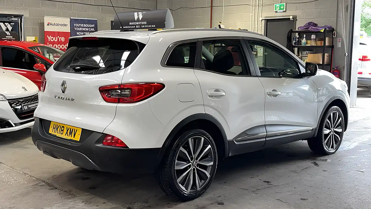 Used 2018 Renault Kadjar Signature Nav White - Interior and Exterior details 5