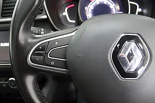 Used 2018 Renault Kadjar Signature Nav White - Interior and Exterior details 17