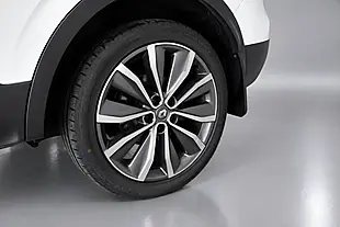 Used 2018 Renault Kadjar Signature Nav White - Interior and Exterior details 20
