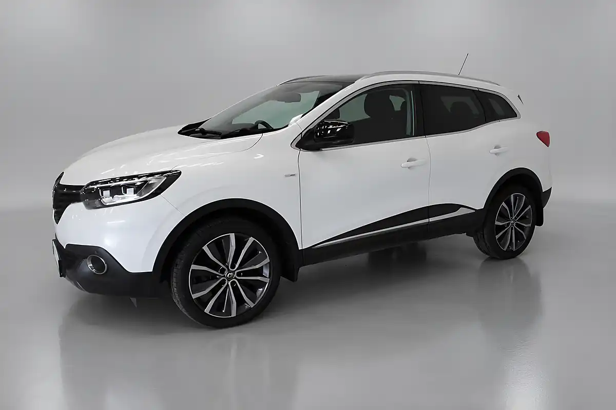 Used 2018 Renault Kadjar Signature Nav White - Interior and Exterior details 4
