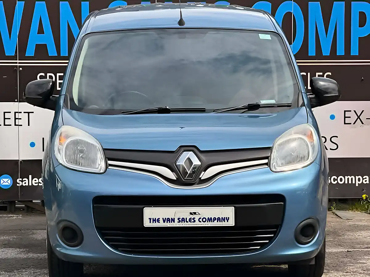 Used 2018 Renault Kangoo Business+ Blue - Interior and Exterior details 2