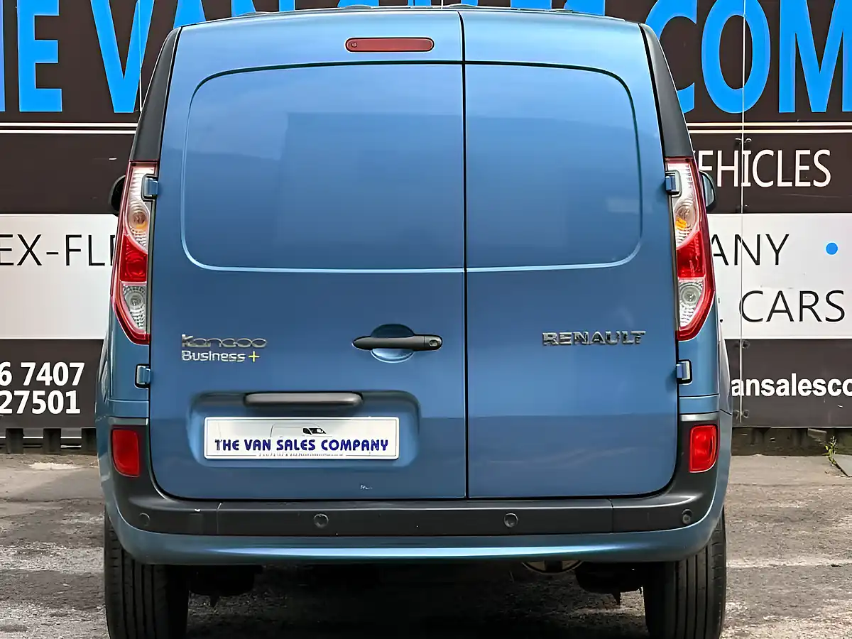 Used 2018 Renault Kangoo Business+ Blue - Interior and Exterior details 5