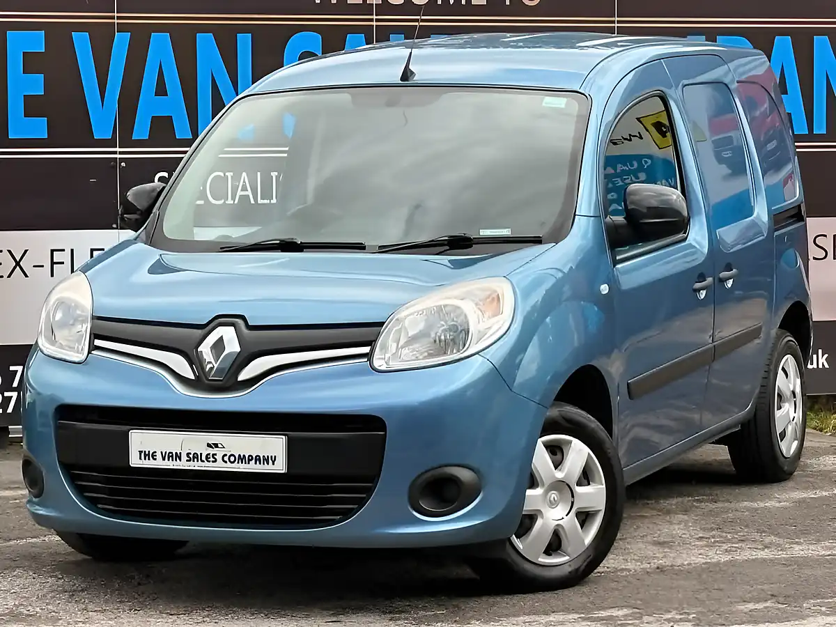 Used 2018 Renault Kangoo Business+ Blue - Interior and Exterior details 8